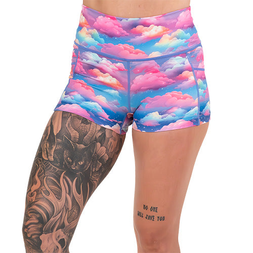 2.5 inch cloud patterned shorts