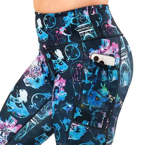 side pocket on the alice in wonderland inspired leggings