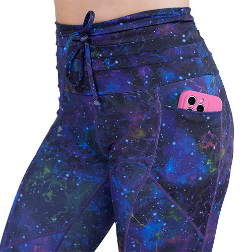 side pocket on the galaxy patterned leggings