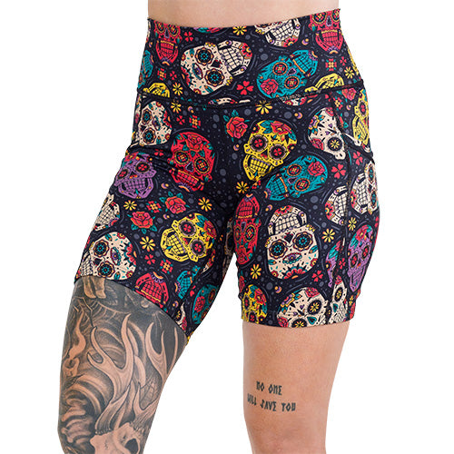 7 inch sugar skull patterned shorts