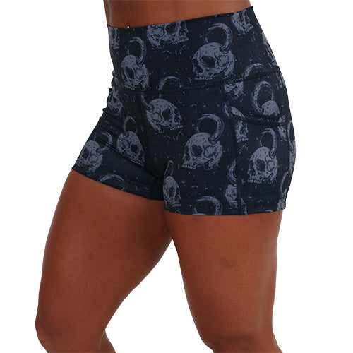 2.5 inch skull kettlebell print shorts