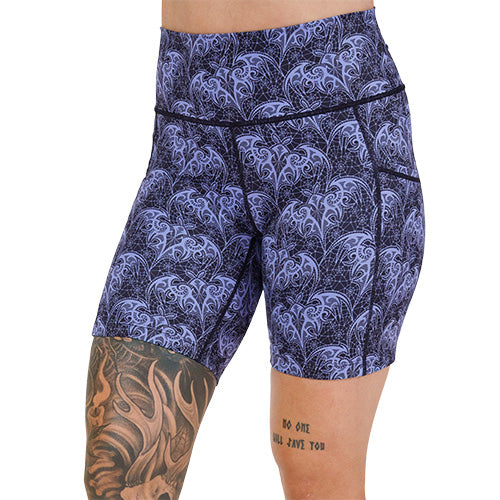 7 inch bat lace patterned shorts