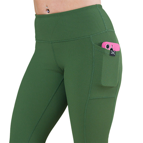 side pocket on the green ribbed leggings