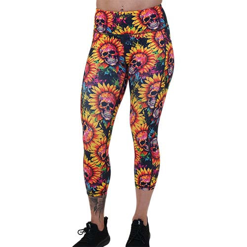 capri length skull flower patterned leggings