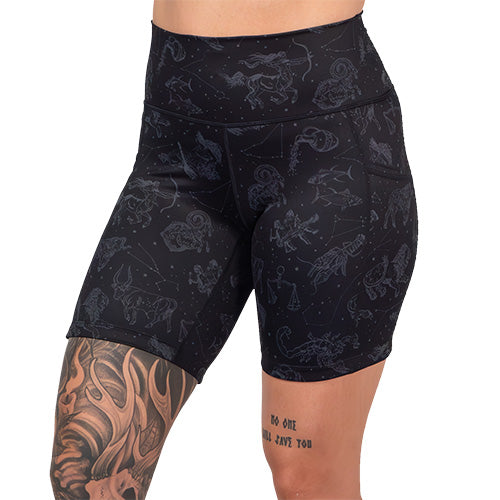 7 inch zodiac print shorts