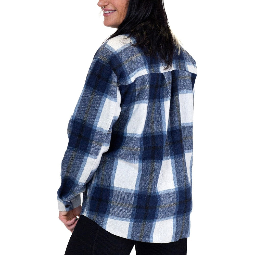 back of the model wearing the blue plaid shacket